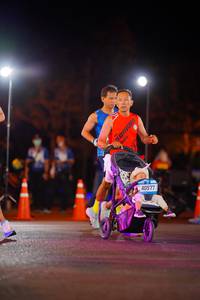 BIB: 40577
                            <button type="button" onclick="openModal(21528426)" class="btn btn-primary btn-sm float-right btn-popup" data-toggle="modal" data-target=".modal-high-quality">
                        <i class="fas fa-shopping-cart"></i> Add to Cart
                    </button>
                                            <button type="button" onclick="isThisMe(21528426, true)" class="btn btn-success btn-sm float-right btn-popup btn-isme hidden" data-toggle="tooltip" data-placement="bottom" title="นี่คือรูปของคุณใช่ไหม คลิกที่นี่เพื่อเอาเข้าอัลบั้ม">
                        <i class="fas fa-plus"></i> Add to album
                    </button>
                    <button type="button" onclick="isThisMe(21528426, false)" class="btn btn-warning btn-sm float-right btn-popup btn-isnotme hidden">
                        <i class="fas fa-ban"></i> Remove from album
                    </button>